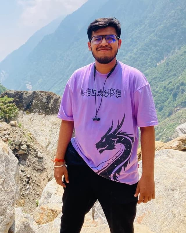 Vinayak Mehrotra - Associate Software Engineer