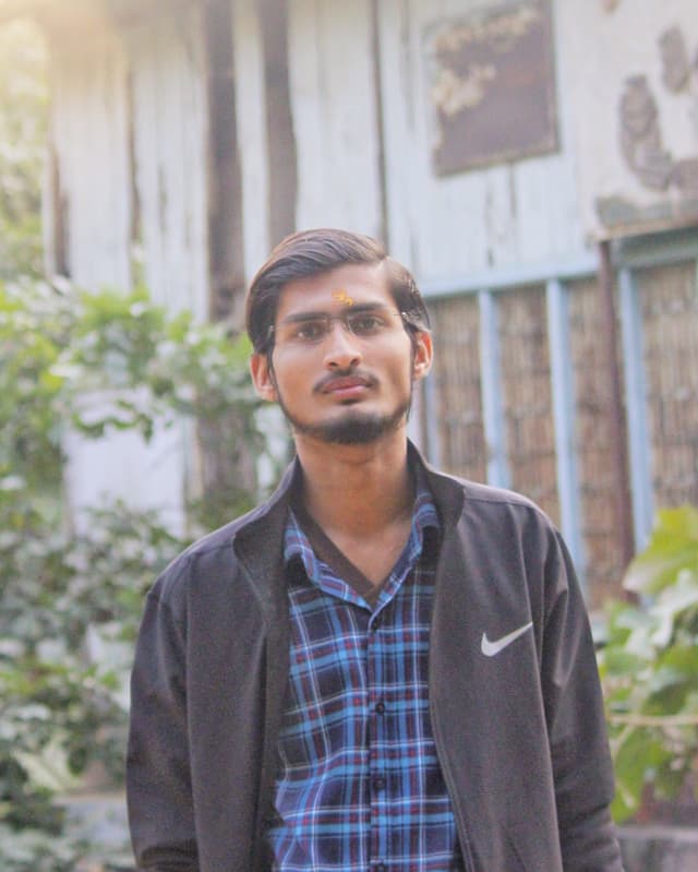 Shivam Saxena - Full-Stack Developer